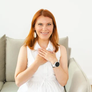 Aura Bogdan